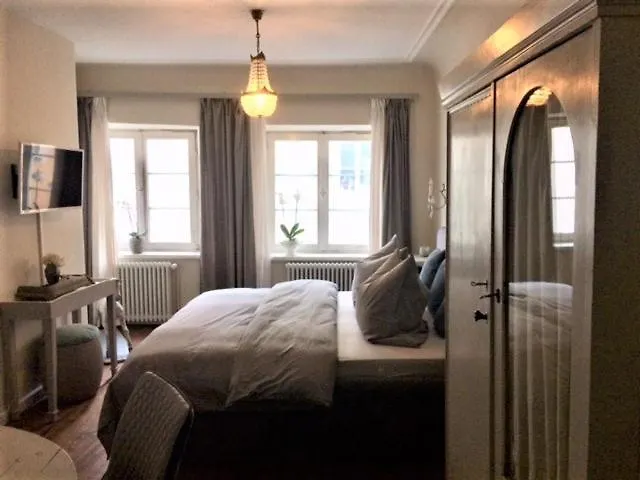 Pension Chapeau Landsberg am Lech Guest house